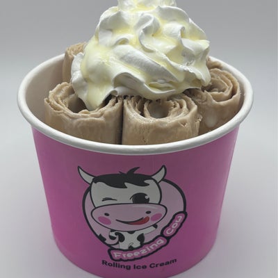 Cows Latte rolled ice cream