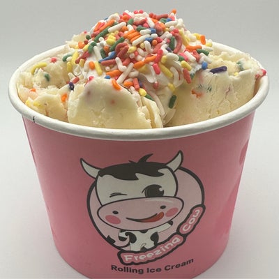 Confetti rolled ice cream